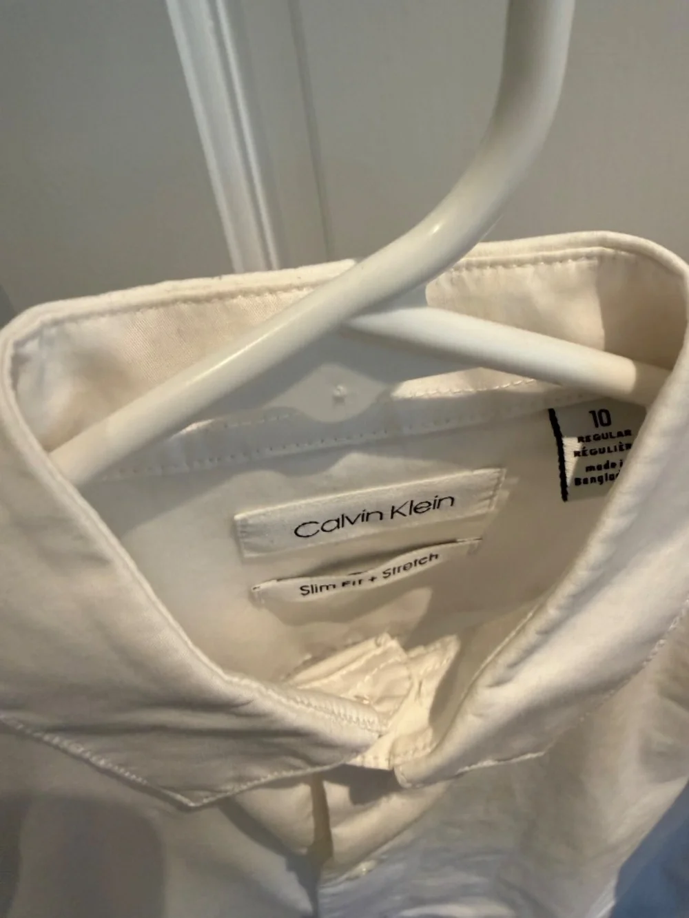 Calvin Klein Boys suit w/shirt size 10 Navy worn once